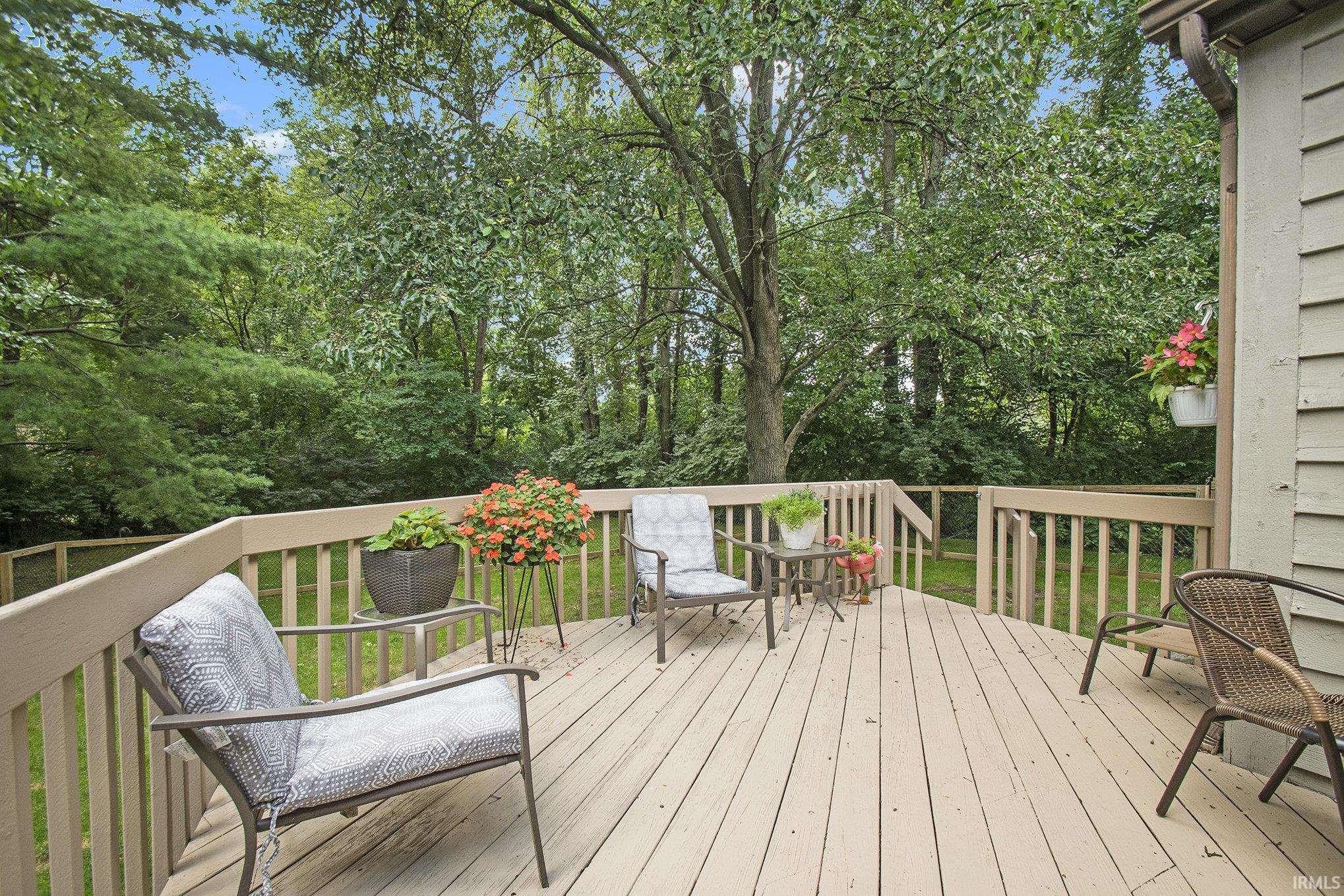 Granger, Indiana 46530, United States, 3 Bedrooms Bedrooms, ,3 BathroomsBathrooms,Residential,Active,197481