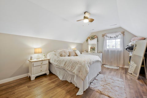 Tiny photo for 4075 S Hon Avenue, Owensville, IN 47665 (MLS # 202641484)