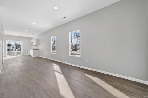 Tiny photo for 1119 W JACKSON Street, Kokomo, IN 46901 (MLS # 202602159)