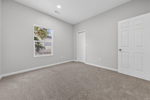 Tiny photo for 1119 W JACKSON Street, Kokomo, IN 46901 (MLS # 202602159)