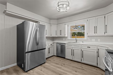 Tiny photo for 5135 W 100 N, Kokomo, IN 46901 (MLS # 202539120)