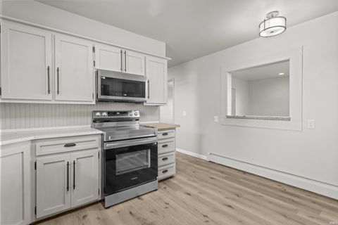 Tiny photo for 5135 W 100 N, Kokomo, IN 46901 (MLS # 202539120)