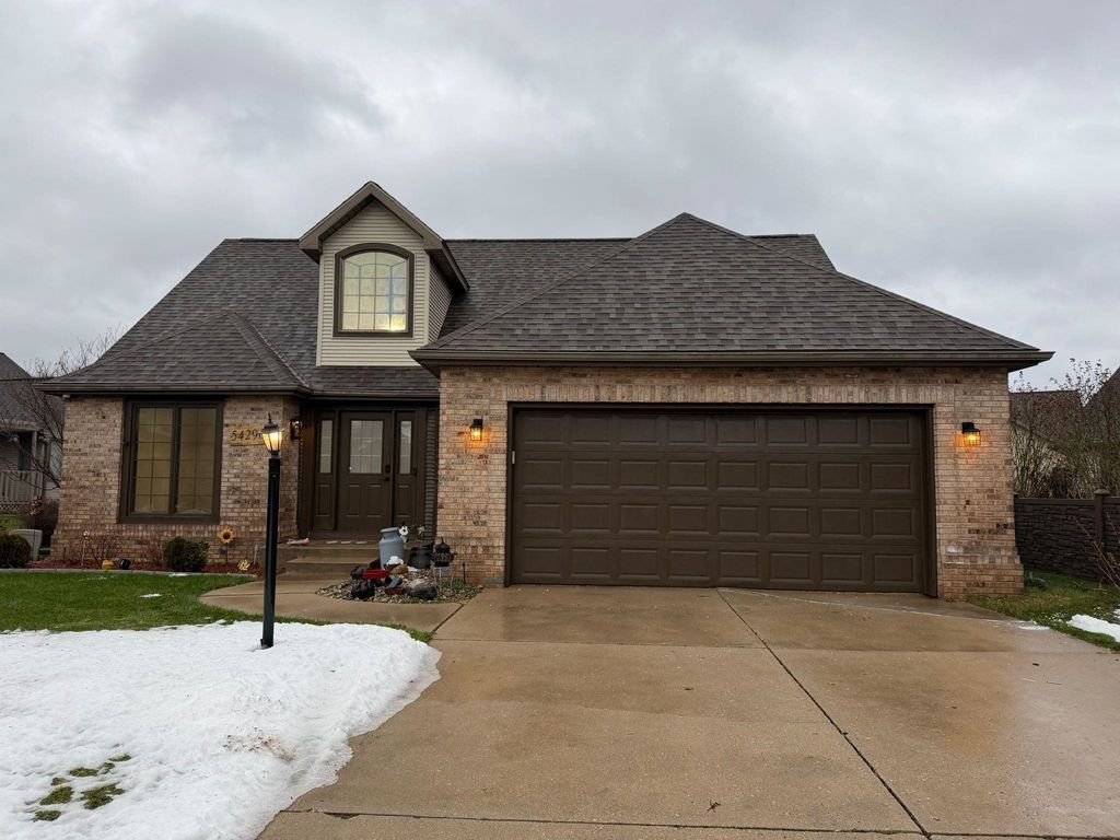 Photo of 54290 Pebblestone Lane, Elkhart, IN 46514 (MLS # 202549524)