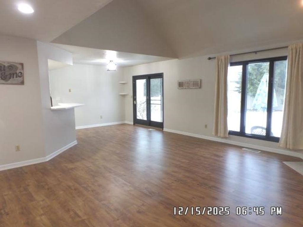 Photo of 54290 Pebblestone Lane, Elkhart, IN 46514 (MLS # 202549524)