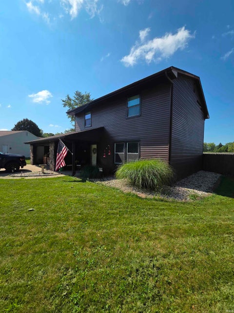 Photo of 8508 Sandstone Court, New Haven, IN 46774 (MLS # 202636874)
