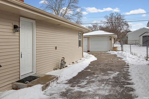 Tiny photo for 2211 N 24th Street, Lafayette, IN 47904 (MLS # 202603644)