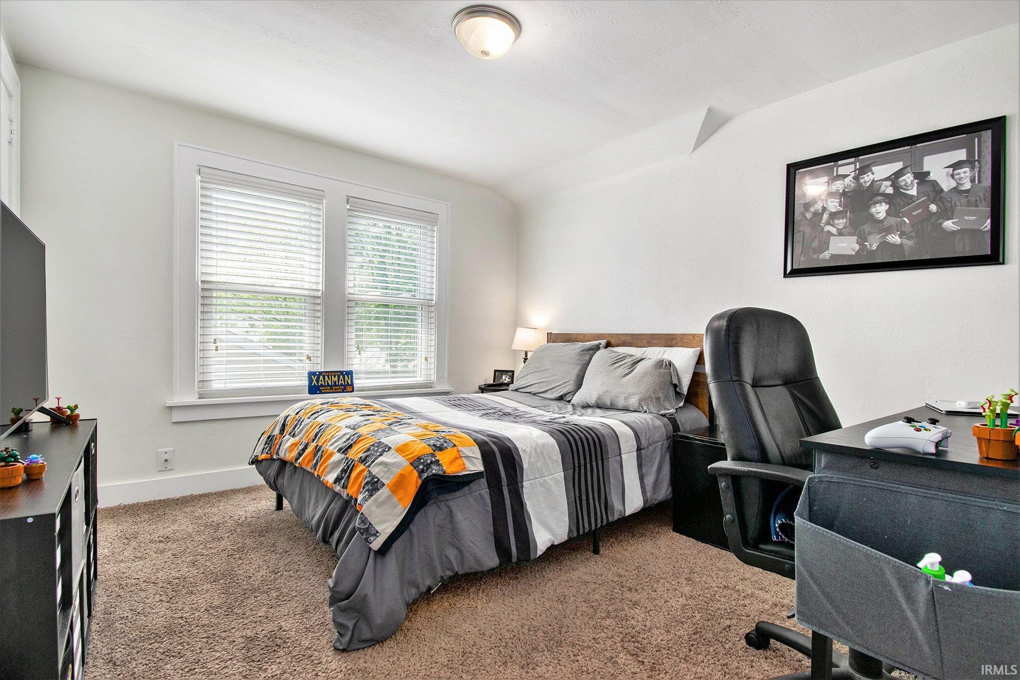 Elkhart, Indiana 46514, United States, 4 Bedrooms Bedrooms, ,2 BathroomsBathrooms,Residential,Pending,154692