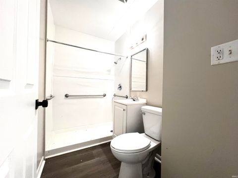 Tiny photo for 1933 W 4th Street, Fort Wayne, IN 46808 (MLS # 202604967)