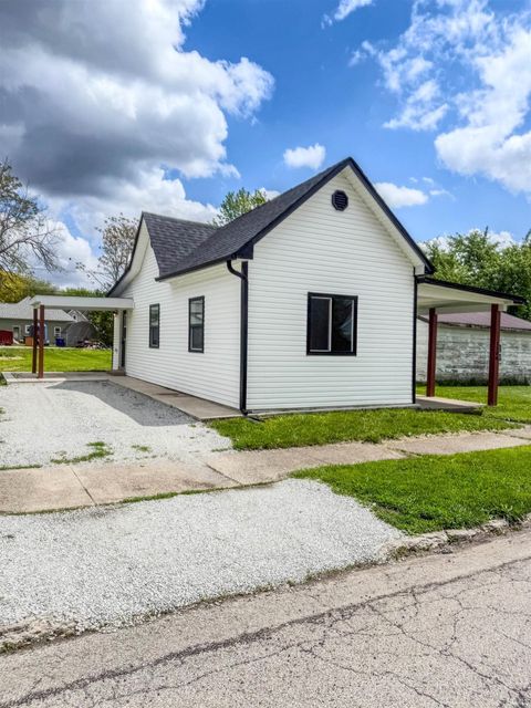 Tiny photo for 1506 N McCann Street, Kokomo, IN 46901 (MLS # 202615587)