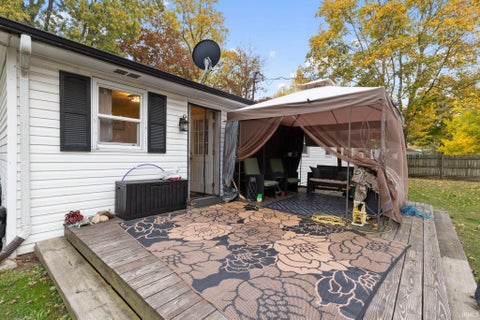 Tiny photo for 59579 Dushane Avenue, Elkhart, IN 46517 (MLS # 202644927)