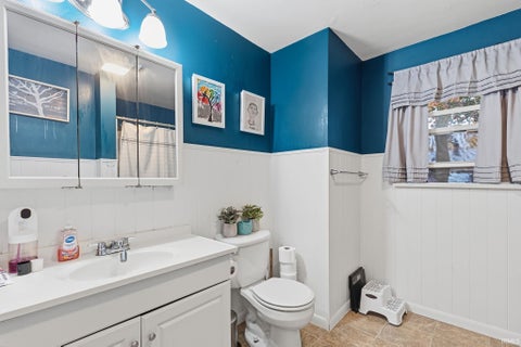 Tiny photo for 59579 Dushane Avenue, Elkhart, IN 46517 (MLS # 202644927)