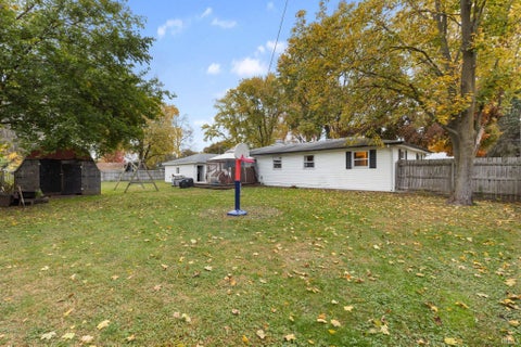 Tiny photo for 59579 Dushane Avenue, Elkhart, IN 46517 (MLS # 202644927)