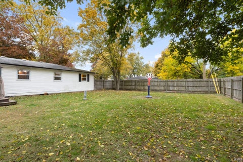 Tiny photo for 59579 Dushane Avenue, Elkhart, IN 46517 (MLS # 202644927)