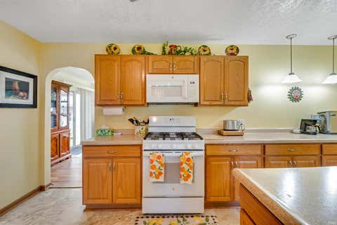 Tiny photo for 12 Grove Park Drive, Columbia City, IN 46725 (MLS # 202635214)