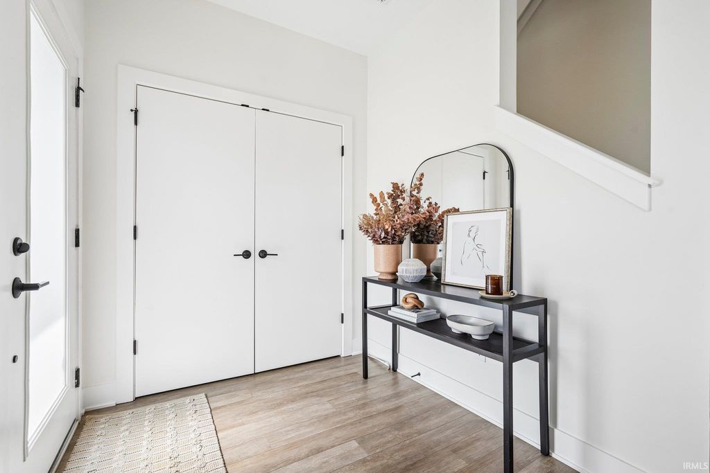 Photo of 2846 Macpherson Avenue, Indianapolis, IN 46205 (MLS # 202614482)