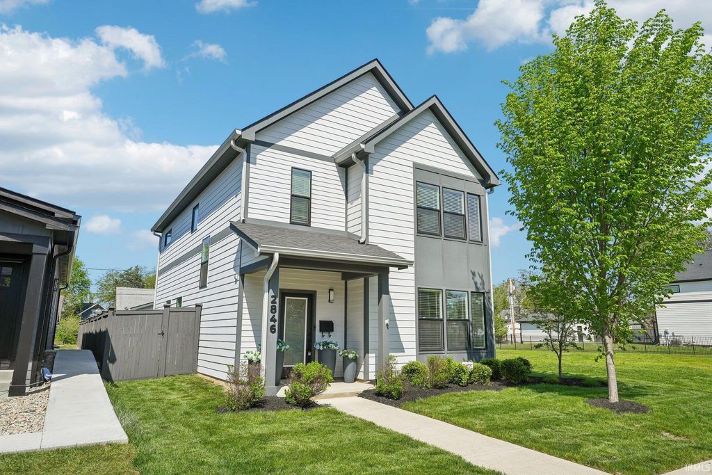 Photo of 2846 Macpherson Avenue, Indianapolis, IN 46205 (MLS # 202614482)