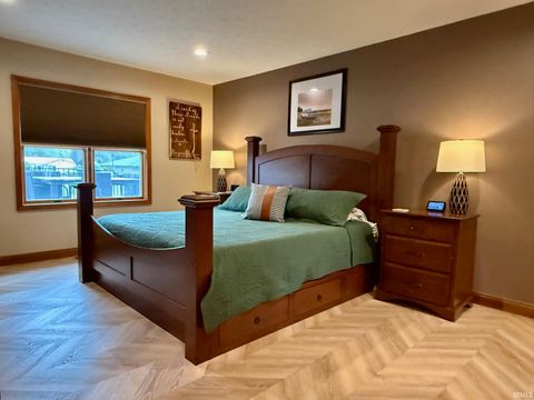 Tiny photo for 908 Arthur Street, Rochester, IN 46975 (MLS # 202540692)