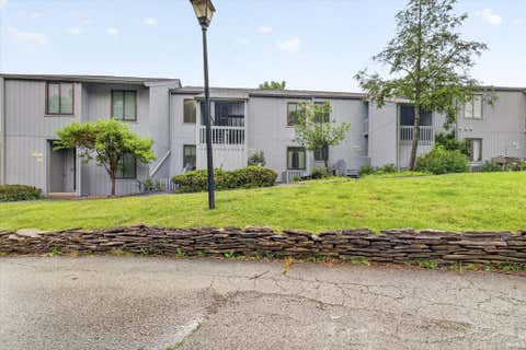 Tiny photo for 9105 S Pointe Ridge Lane #20, Bloomington, IN 47401 (MLS # 202619988)