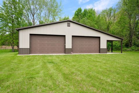 Tiny photo for 5224 E Quiet Water Court, Monticello, IN 47960 (MLS # 202615839)