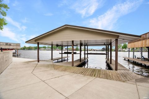 Tiny photo for 5224 E Quiet Water Court, Monticello, IN 47960 (MLS # 202615839)