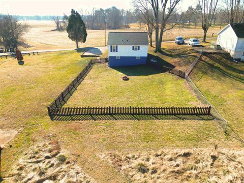 Tiny photo for 4333 Barton Lane, Evansville, IN 47720 (MLS # 202604956)