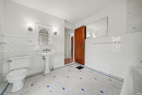 Tiny photo for 1408 Marquette Boulevard, South Bend, IN 46617 (MLS # 202628825)