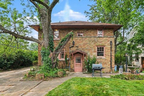 Tiny photo for 1408 Marquette Boulevard, South Bend, IN 46617 (MLS # 202628825)