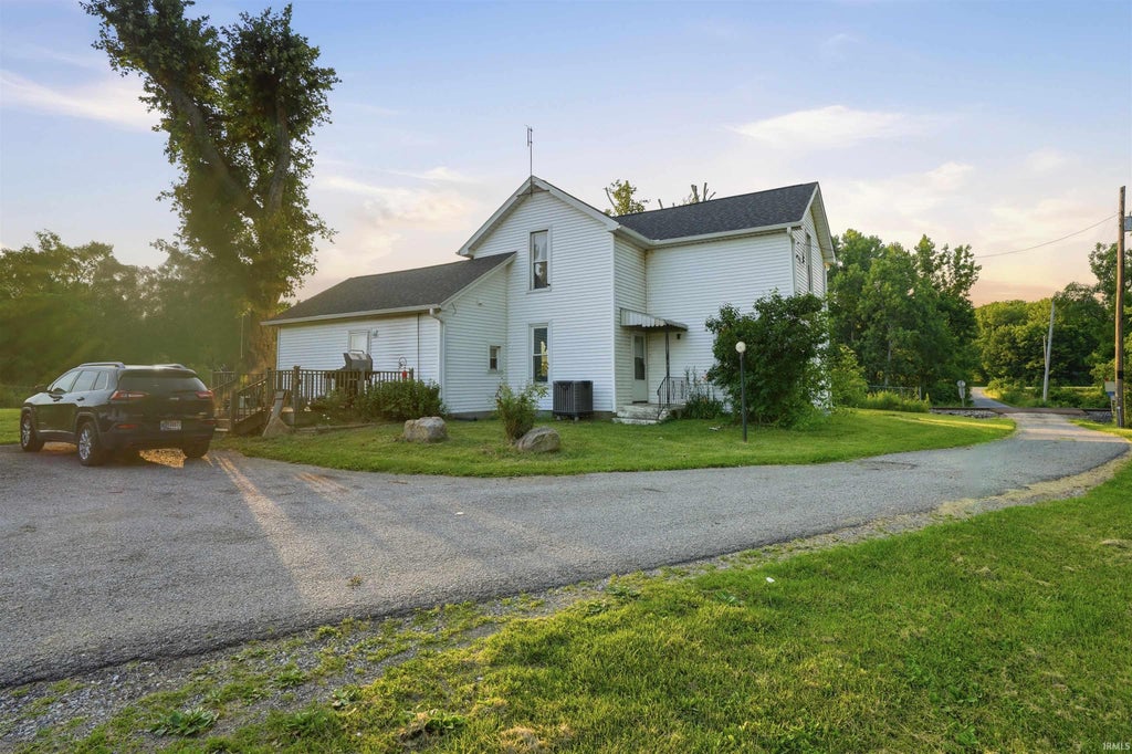 Photo of 0276 US 6 Highway, Corunna, IN 46730 (MLS # 202626825)