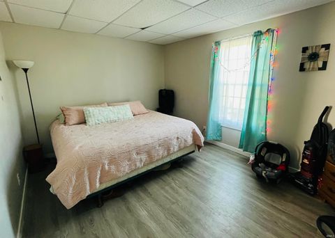 Tiny photo for 419 S Third Street, Boonville, IN 47601 (MLS # 202549876)