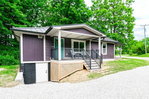 Tiny photo for 2415 W Fountain Drive, Bloomington, IN 47404 (MLS # 202631408)