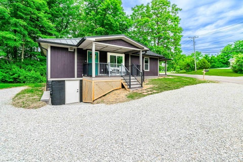 Tiny photo for 2415 W Fountain Drive, Bloomington, IN 47404 (MLS # 202631408)