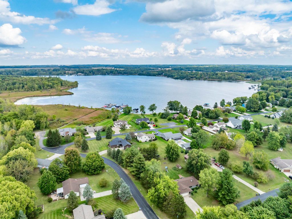 Photo of 73 EMS T7 Lane, Leesburg, IN 46538 (MLS # 202539226)