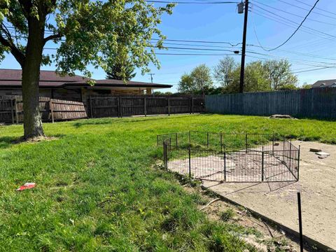 Tiny photo for 1805 W Wenlock Drive, Marion, IN 46952 (MLS # 202618371)