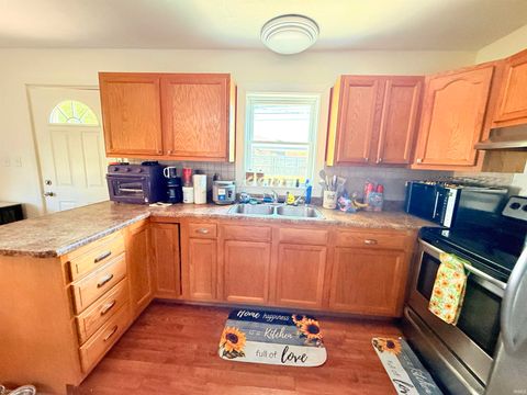 Tiny photo for 1805 W Wenlock Drive, Marion, IN 46952 (MLS # 202618371)