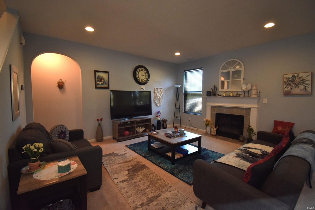 Photo of 603 S Bobcat Bend, Bloomington, IN 47403 (MLS # 202641352)