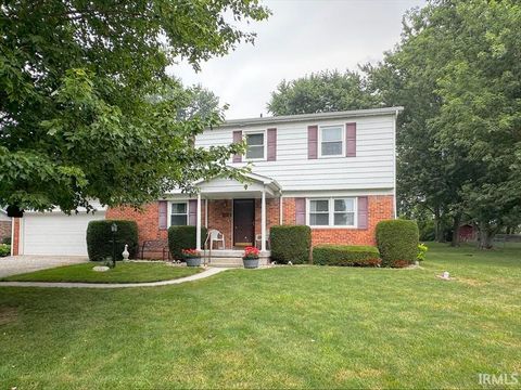 Photo of 4702 BROOKHAVEN Drive, Kokomo, IN 46901 (MLS # 202628829)