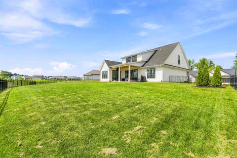 Tiny photo for 610 Sandringham Pass, Fort Wayne, IN 46845 (MLS # 202635205)