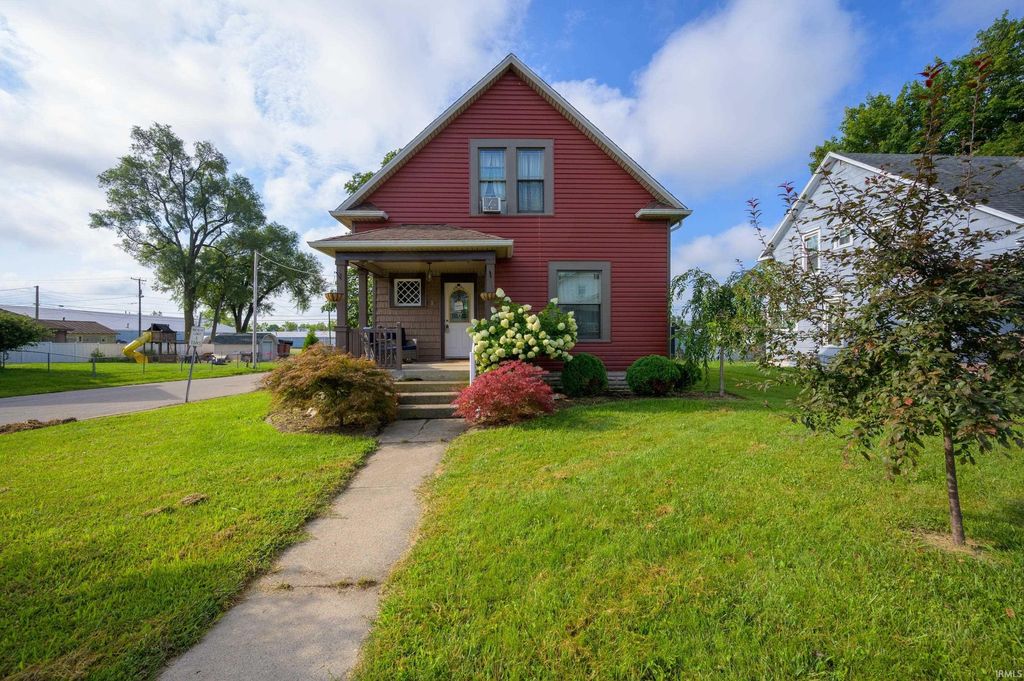 Photo of 1103 W Oak Street, Union City, IN 47390 (MLS # 202605871)