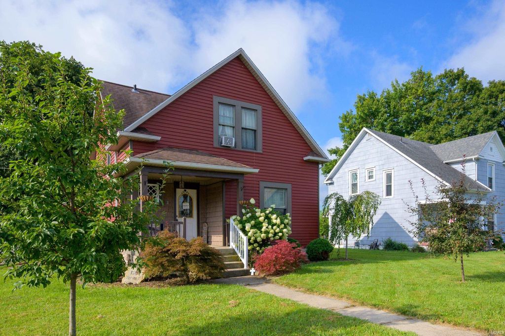 Photo of 1103 W Oak Street, Union City, IN 47390 (MLS # 202605871)