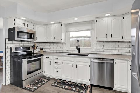 Tiny photo for 1609 Greenacres Drive, Kokomo, IN 46901 (MLS # 202611255)