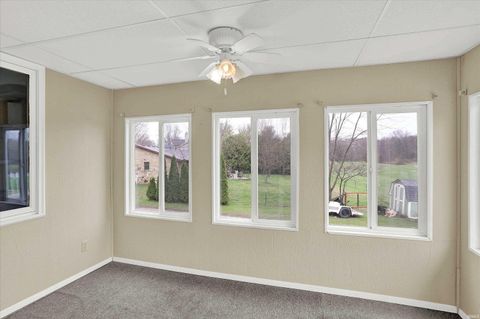 Tiny photo for 1609 Greenacres Drive, Kokomo, IN 46901 (MLS # 202611255)