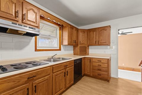 Tiny photo for 2137 N Waugh Street, Kokomo, IN 46901 (MLS # 202548061)