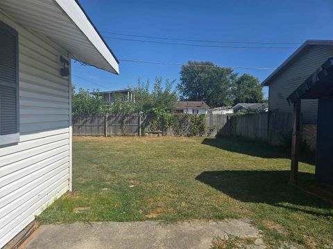 Tiny photo for 5408 ARROWHEAD Boulevard, Kokomo, IN 46902 (MLS # 202537443)