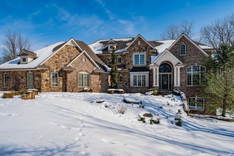 Photo of 14511 Egrets Court, Fort Wayne, IN 46814 (MLS # 202604583)