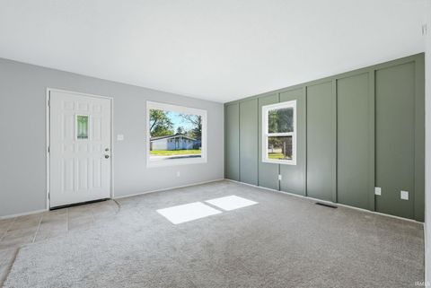 Tiny photo for 409 W Cox Drive, Fort Wayne, IN 46807 (MLS # 202618489)