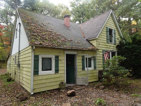 Photo of 8553 S Main Street, Ora, IN 46968 (MLS # 202541882)