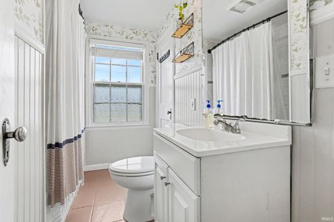 Tiny photo for 1901 E Donald Street, South Bend, IN 46613 (MLS # 202611140)