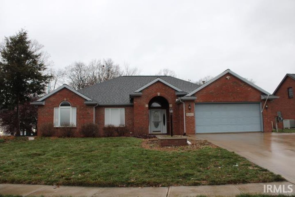 Photo of 10925 Stoneoak Court, Fort Wayne, IN 46845 (MLS # 202548869)