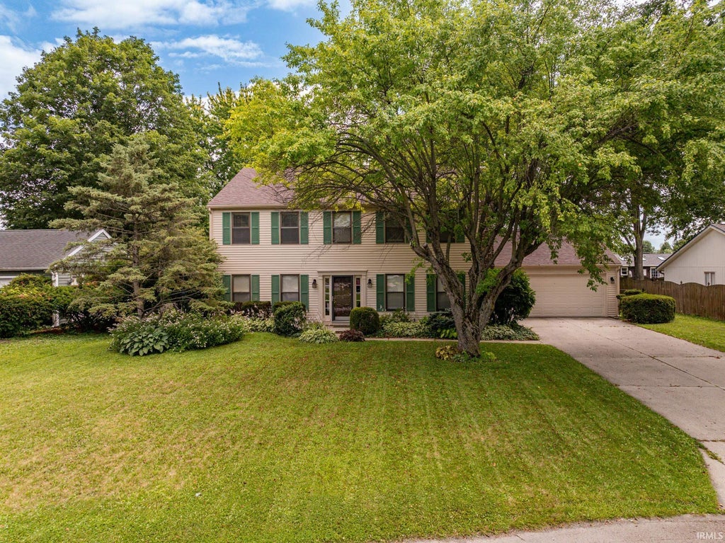 Photo of 2501 W Sacramento Drive, Muncie, IN 47303 (MLS # 202627172)