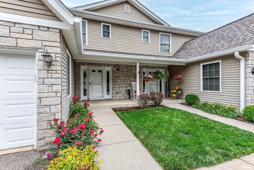 Photo of 5704 W Vinca Ln LN, Ellettsville, IN 47429 (MLS # 202619437)